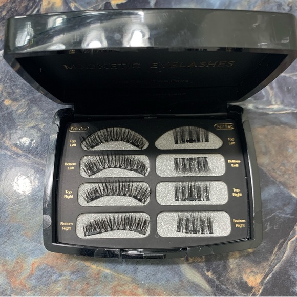 2 pairs of magnetic eyelashes - Picture 4 of 4